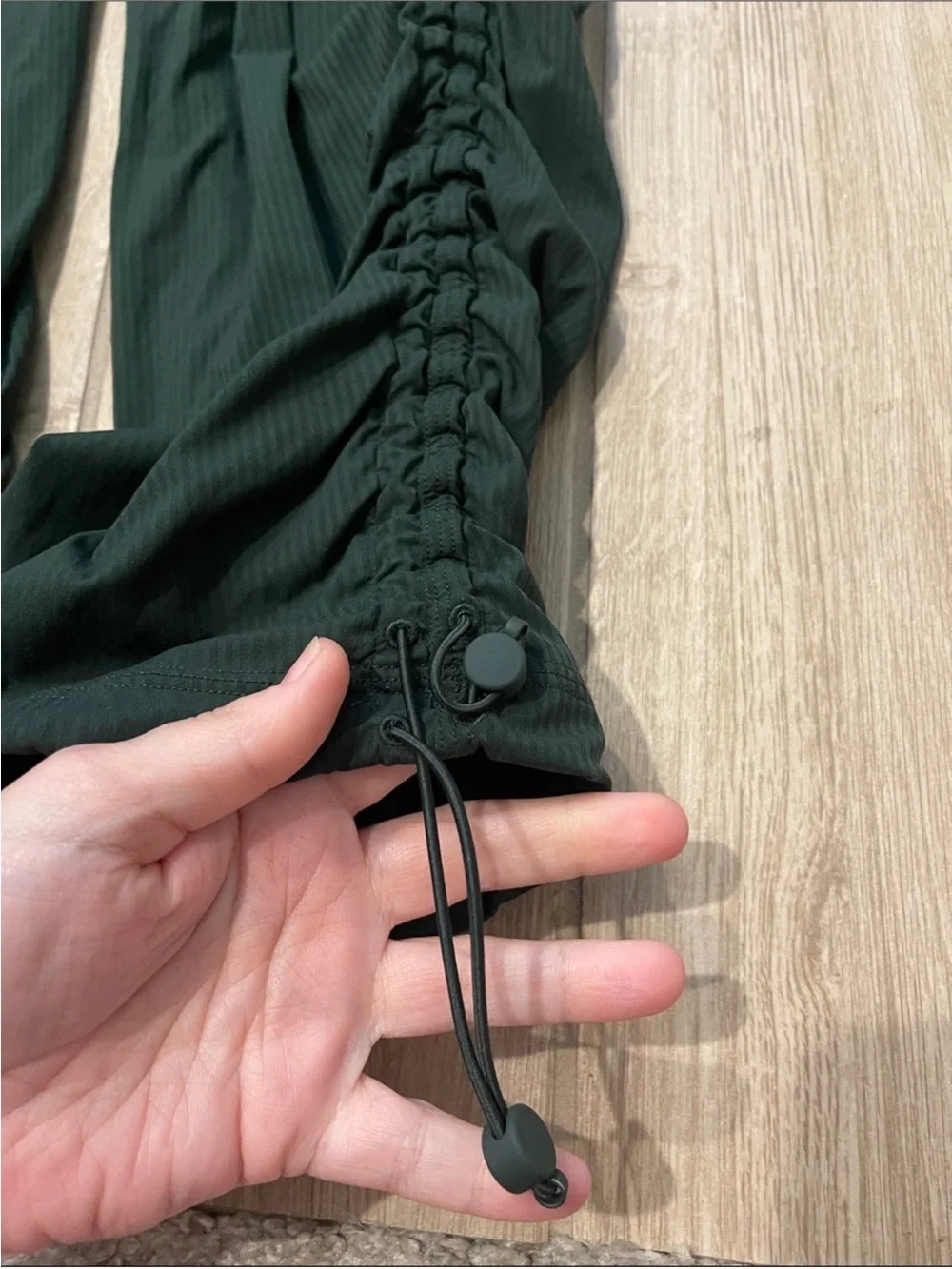 Lululemon Dance Studio Relaxed Fit Mid Rise Cargo Pants Legacy Green Sz XS